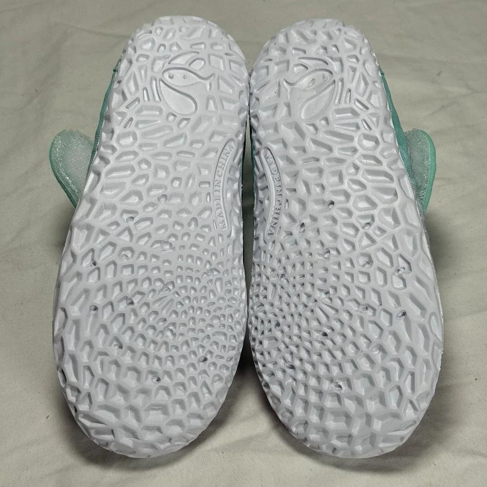 Kids Water Shoes Pink Green Slip On Size US 1 EU 32 Beach Swim Lightweight